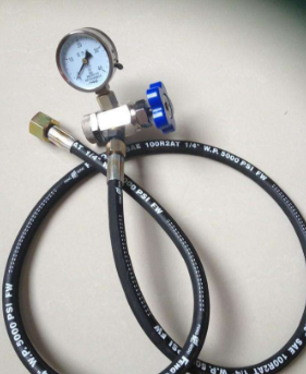 蓄能器的常規充氣方法